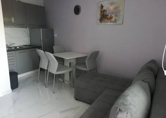 Apartmán Carija 2 *