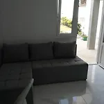 Carija 2 * 特罗吉尔